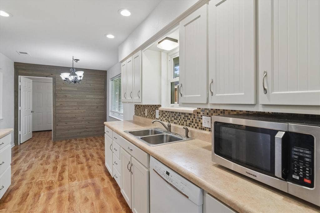1704 Papeete Drive, Plano, TX 75075