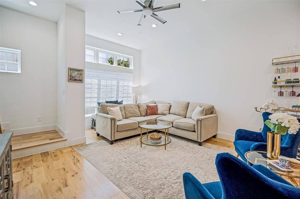 1910 Caddo Street, #B102, Dallas, TX 75204 1910 Caddo Street, #B102, Dallas, TX 75204