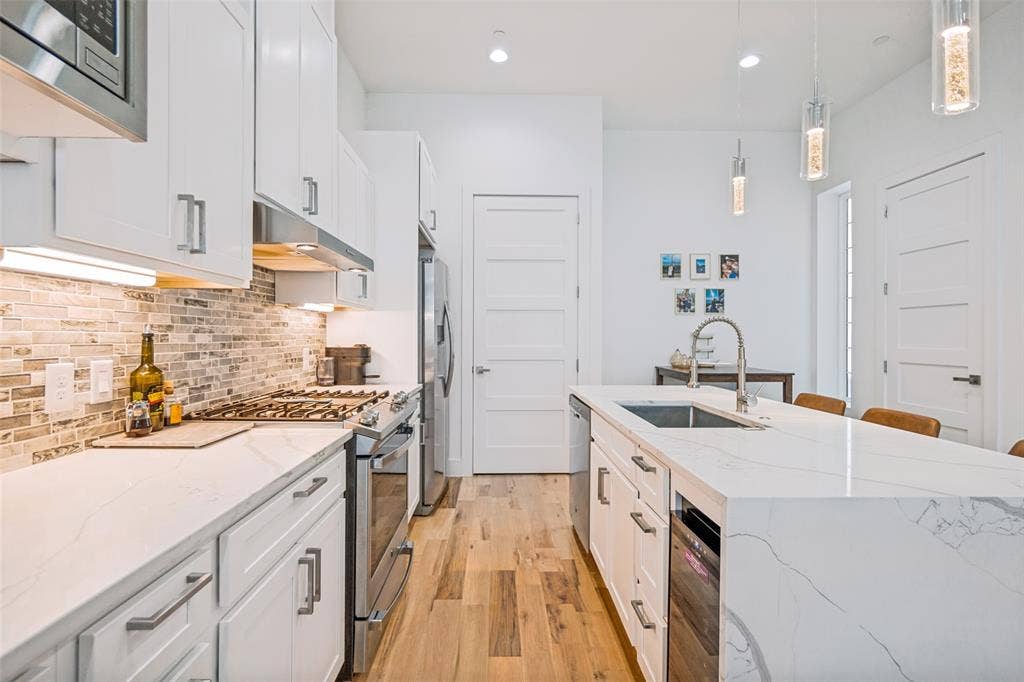 1910 Caddo Street, #B102, Dallas, TX 75204 1910 Caddo Street, #B102, Dallas, TX 75204