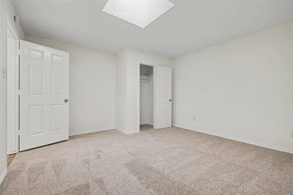 5825 Preston Valley Drive, Dallas, TX 75240 5825 Preston Valley Drive, Dallas, TX 75240
