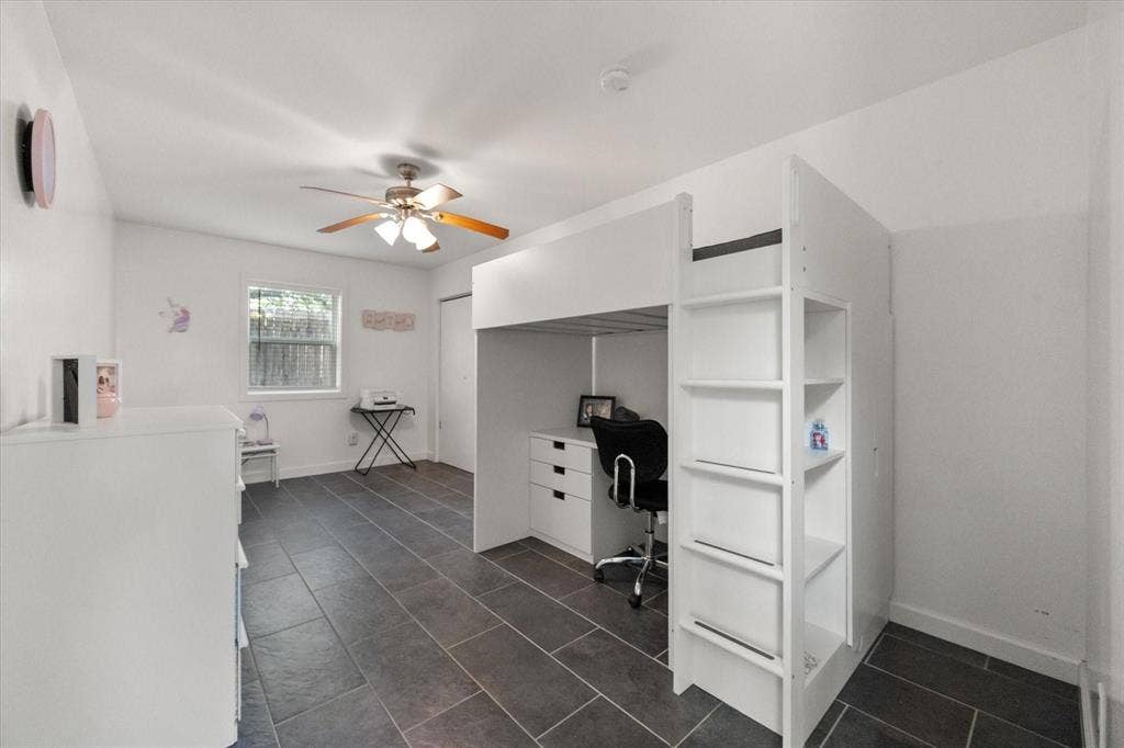 2548 Wood Valley Place, Dallas, TX 75211