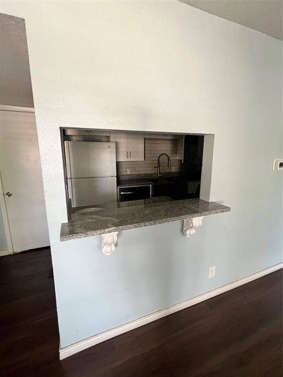 919 S Weatherred Drive, #204B, Richardson, TX 75080