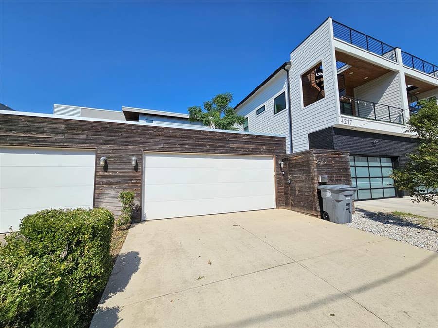Property photo for 4215 Roseland Avenue, Dallas, TX