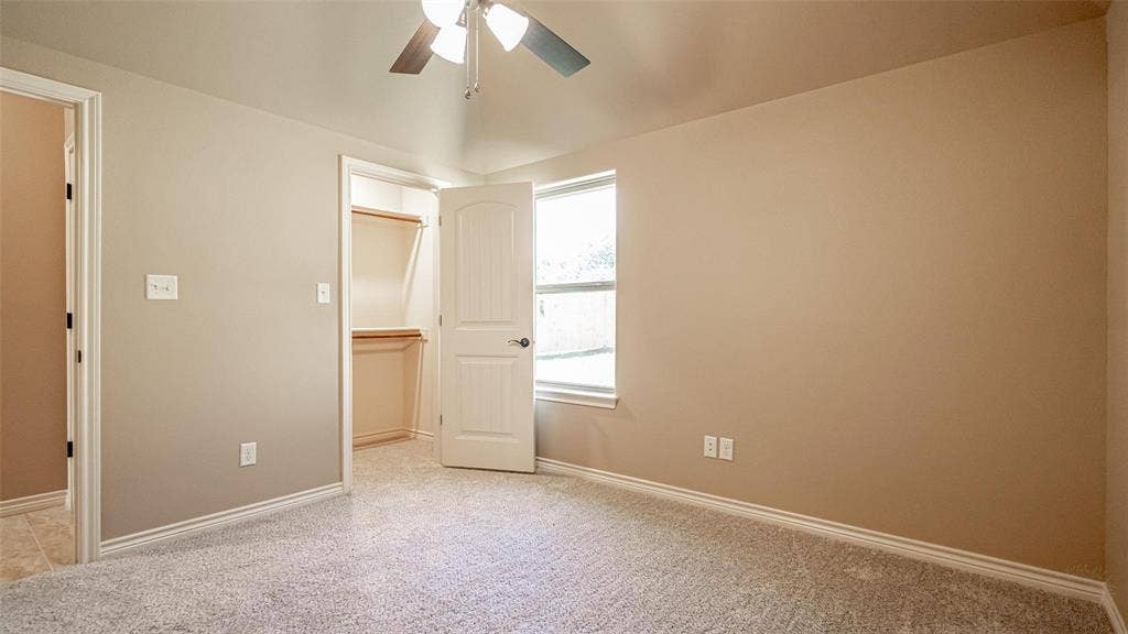 2510 Smokerise Trail, Granbury, TX 76048 2510 Smokerise Trail, Granbury, TX 76048