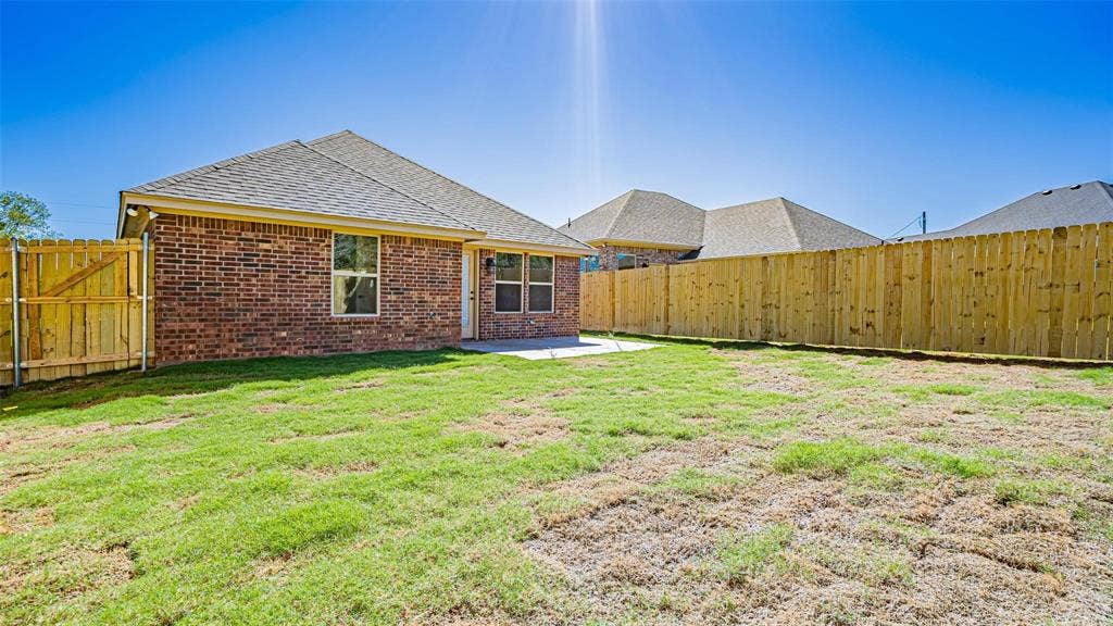 2510 Smokerise Trail, Granbury, TX 76048 2510 Smokerise Trail, Granbury, TX 76048