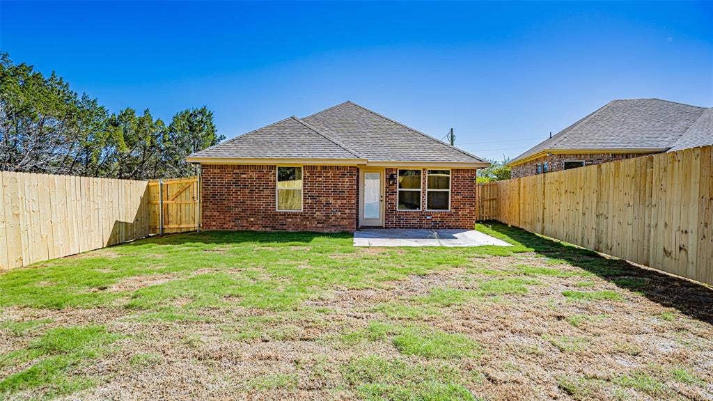 2510 Smokerise Trail, Granbury, TX 76048 2510 Smokerise Trail, Granbury, TX 76048