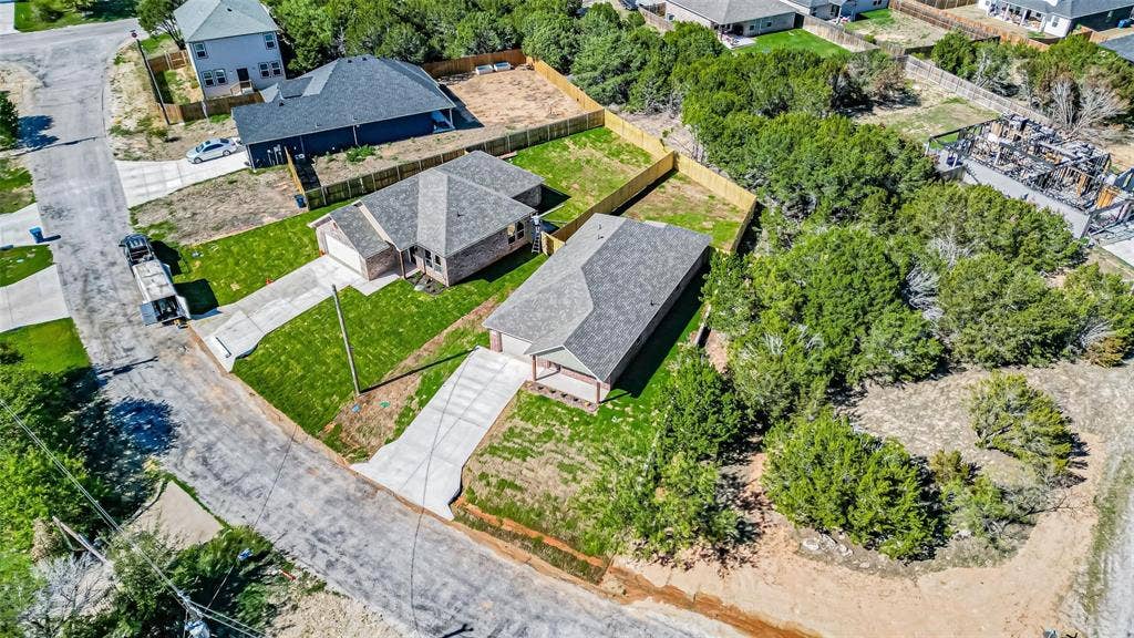 2510 Smokerise Trail, Granbury, TX 76048 2510 Smokerise Trail, Granbury, TX 76048