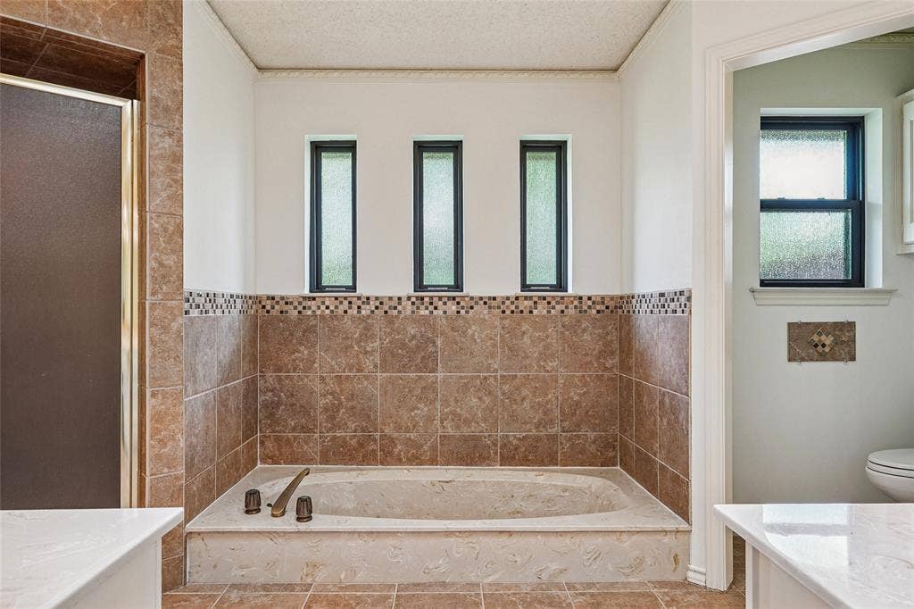 3201 Greenleaf Court, Garland, TX 75044 3201 Greenleaf Court, Garland, TX 75044