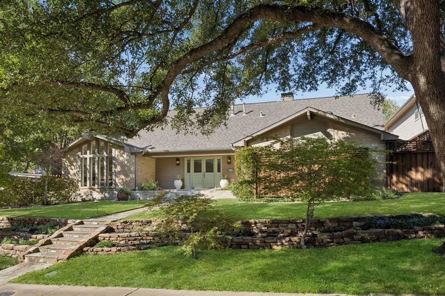 Property photo for 10115 Chesterton Drive, Dallas, TX