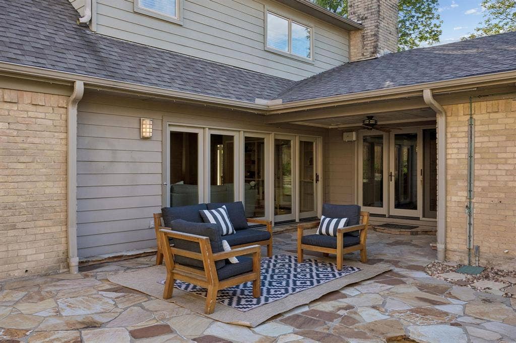 10115 Chesterton Drive, Dallas, TX 75238 10115 Chesterton Drive, Dallas, TX 75238