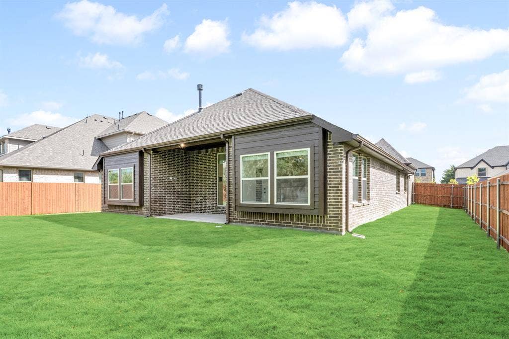 937 Cardinal Drive, Midlothian, TX 76065 937 Cardinal Drive, Midlothian, TX 76065