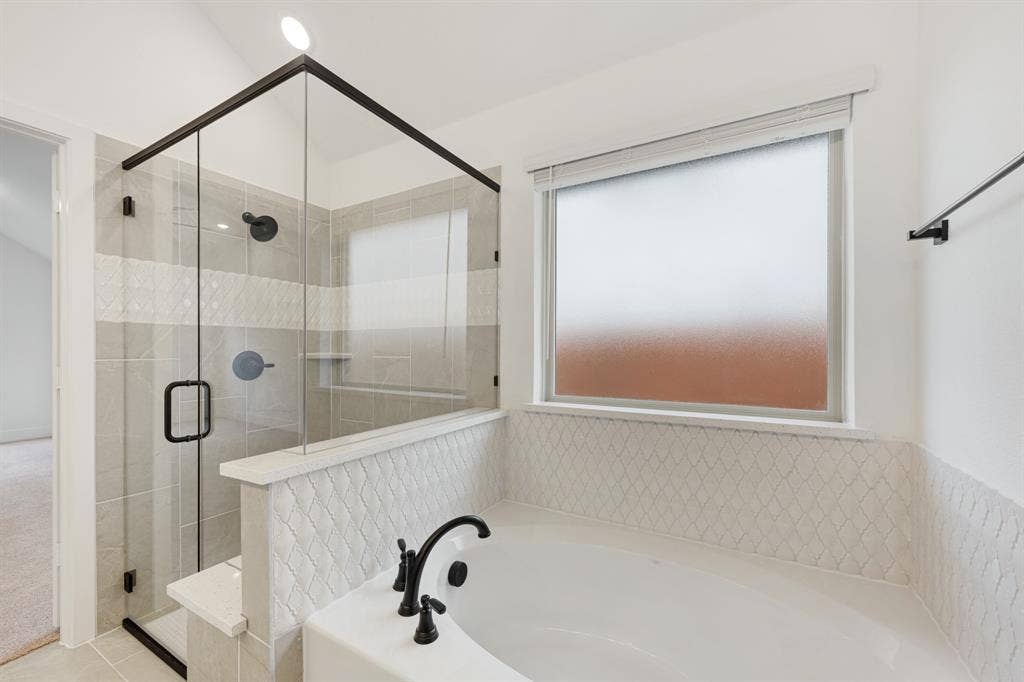 937 Cardinal Drive, Midlothian, TX 76065 937 Cardinal Drive, Midlothian, TX 76065