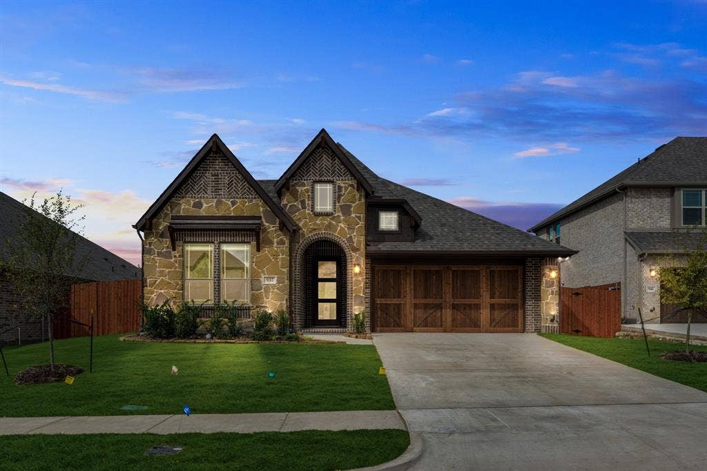937 Cardinal Drive, Midlothian, TX 76065 937 Cardinal Drive, Midlothian, TX 76065