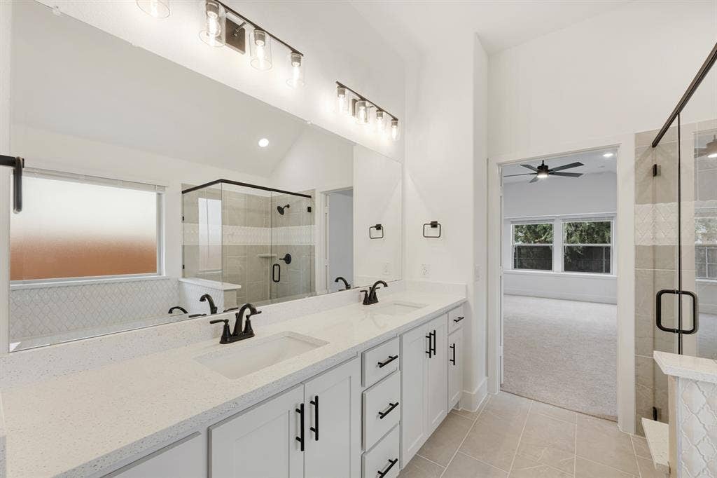 937 Cardinal Drive, Midlothian, TX 76065 937 Cardinal Drive, Midlothian, TX 76065