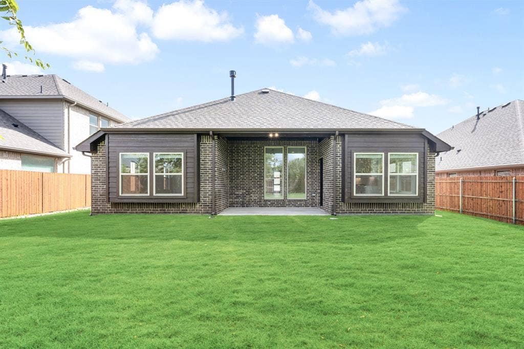 937 Cardinal Drive, Midlothian, TX 76065 937 Cardinal Drive, Midlothian, TX 76065