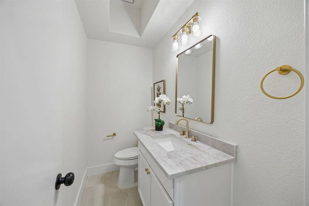 706 Royal Birkdale Drive, Garland, TX 75044 706 Royal Birkdale Drive, Garland, TX 75044
