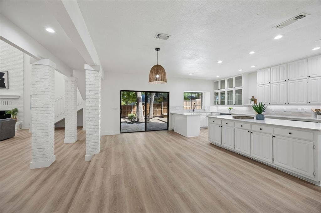 706 Royal Birkdale Drive, Garland, TX 75044 706 Royal Birkdale Drive, Garland, TX 75044