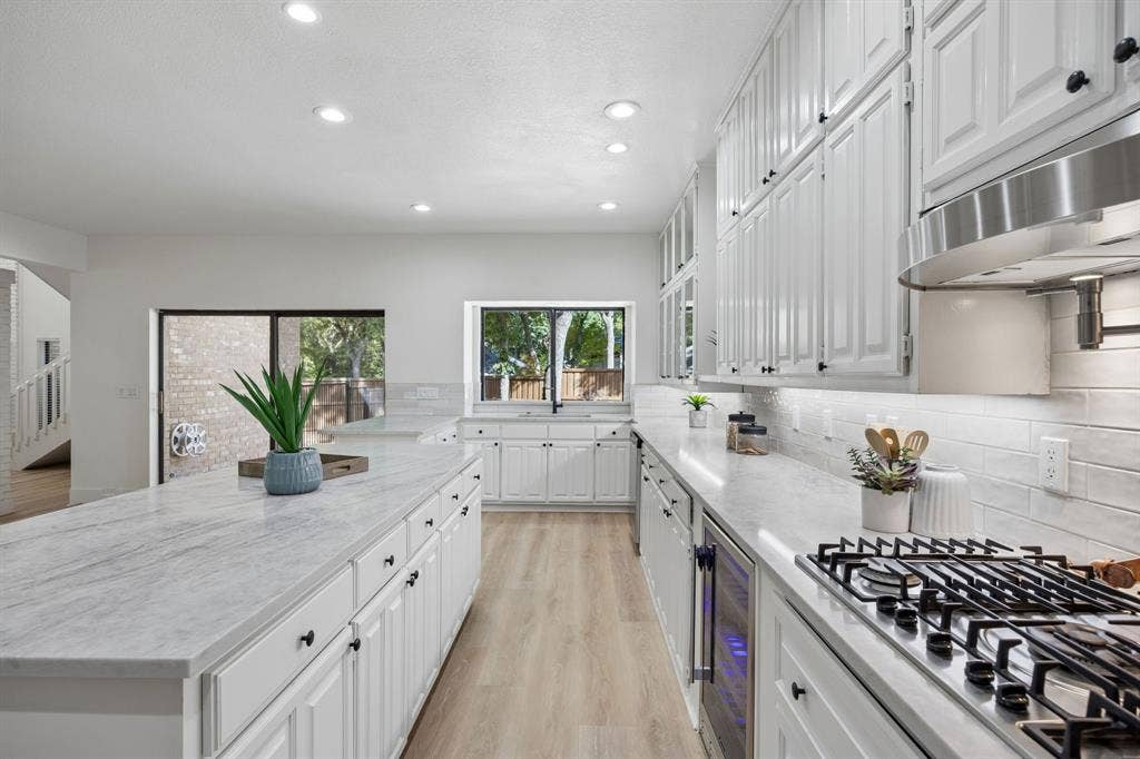 706 Royal Birkdale Drive, Garland, TX 75044 706 Royal Birkdale Drive, Garland, TX 75044