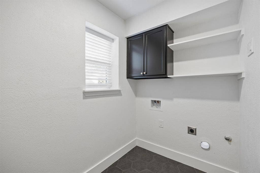 3024 Malibu Place, Plano, TX 75023 3024 Malibu Place, Plano, TX 75023