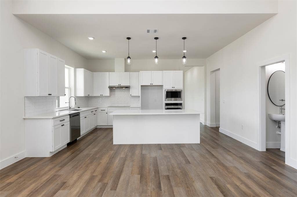 1785 Crestridge Circle, Princeton, TX 75407 1785 Crestridge Circle, Princeton, TX 75407