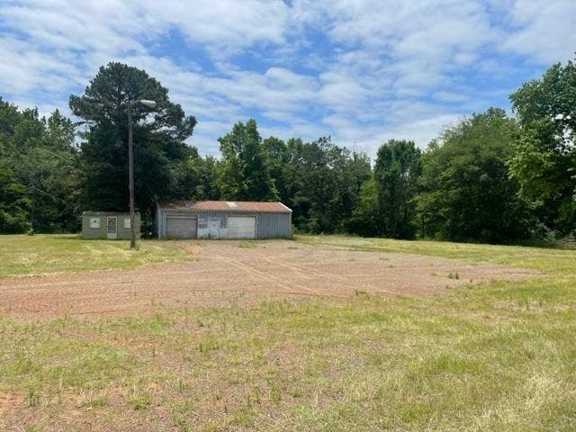 Property photo for 513 N Main, Lone Star, TX