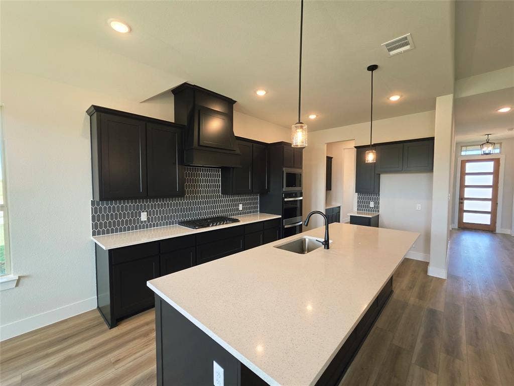 6840 Hayes Road, Midlothian, TX 76065