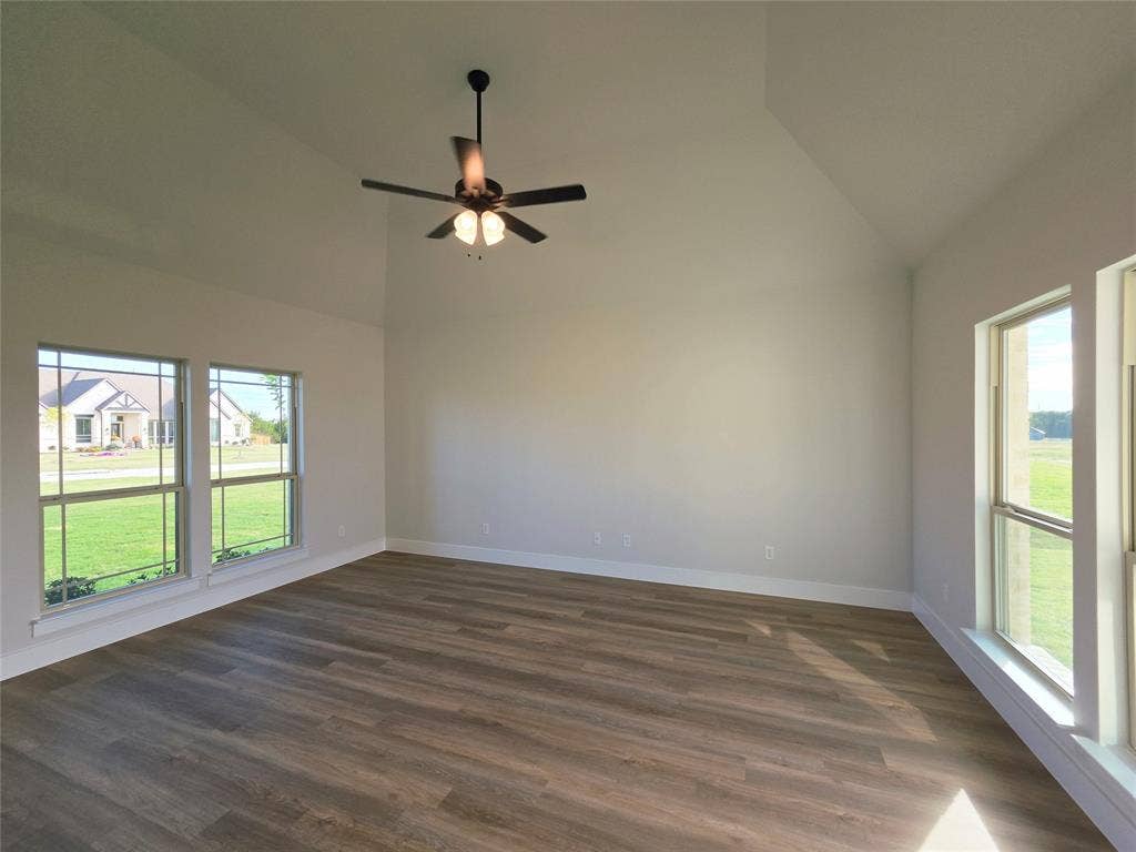 6850 Hayes Road, Midlothian, TX 76065 6850 Hayes Road, Midlothian, TX 76065