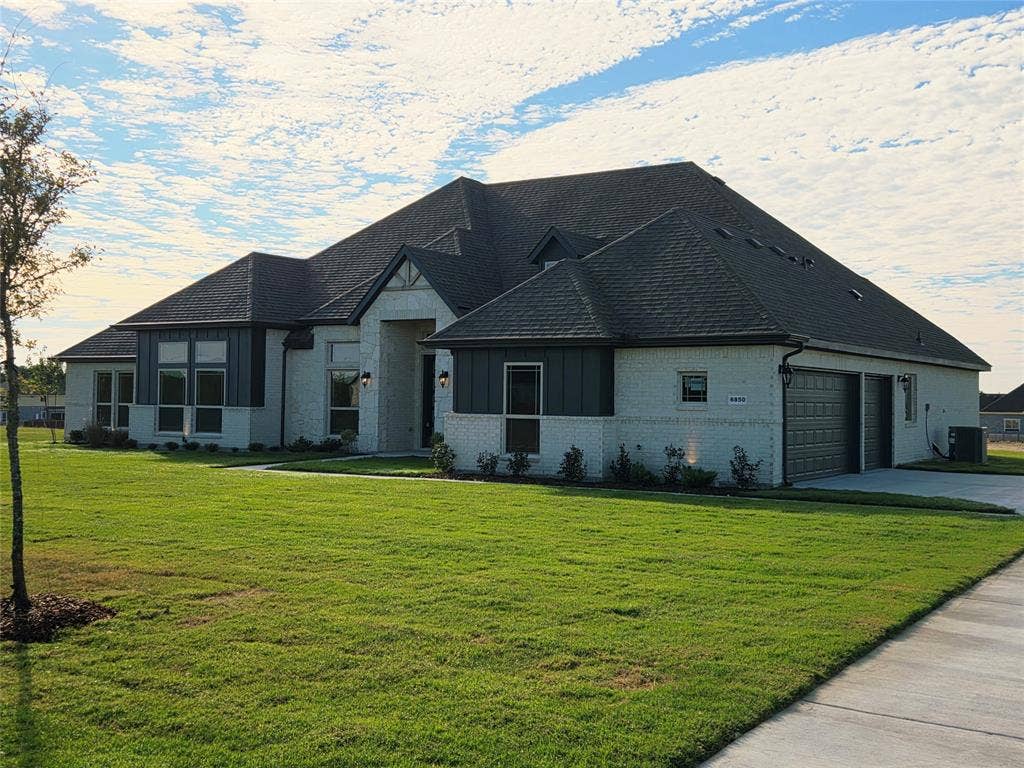 6850 Hayes Road, Midlothian, TX 76065 6850 Hayes Road, Midlothian, TX 76065