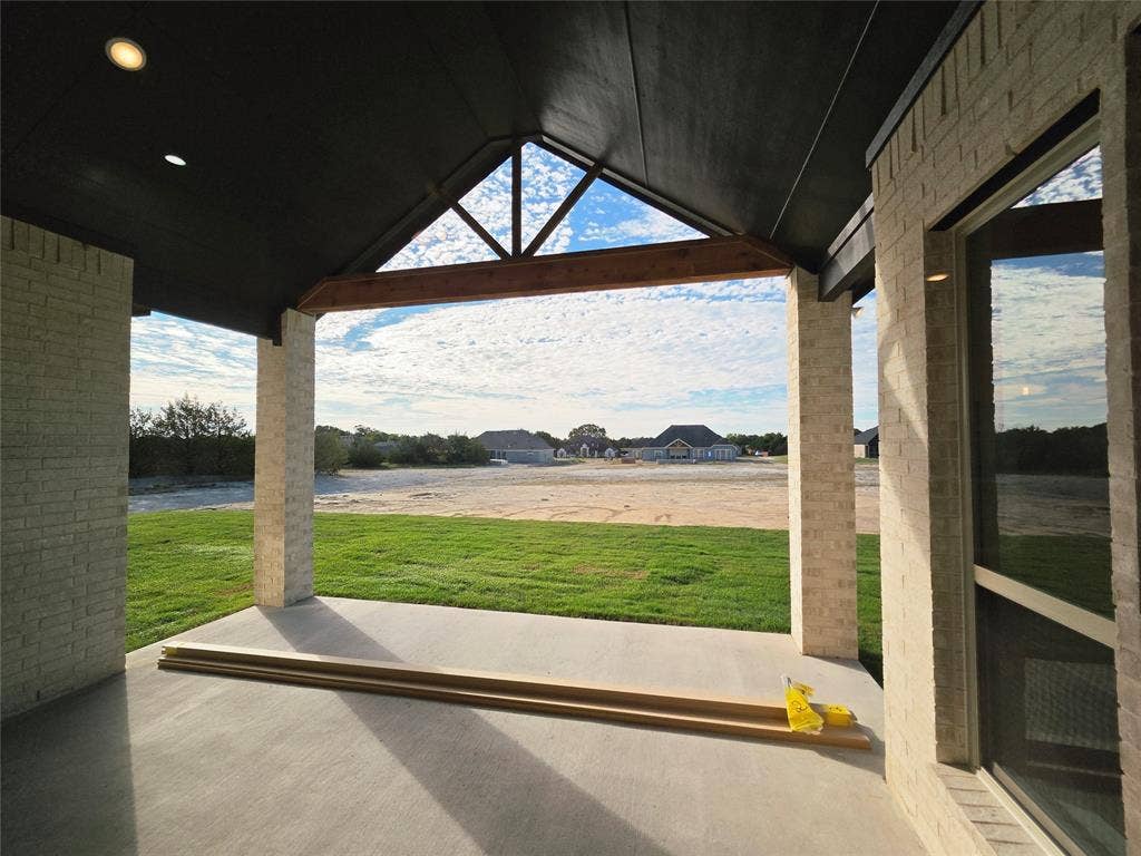 6850 Hayes Road, Midlothian, TX 76065 6850 Hayes Road, Midlothian, TX 76065