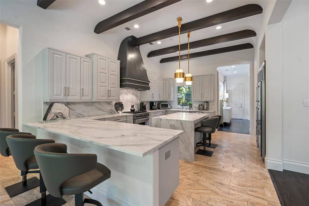 7009 Stone Meadow Drive, Dallas, TX 75230