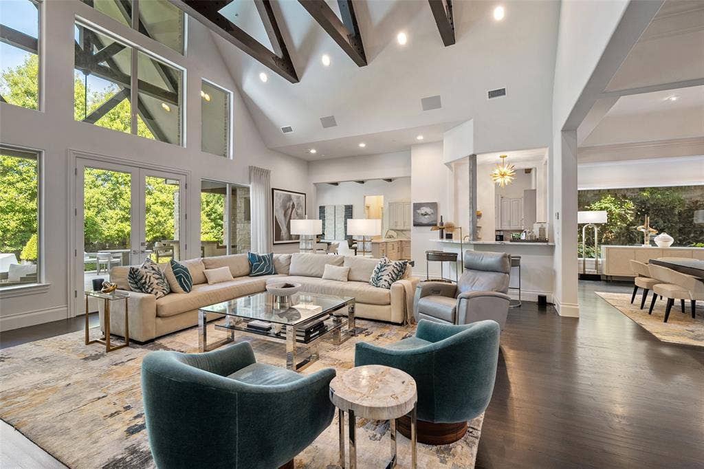 7009 Stone Meadow Drive, Dallas, TX 75230