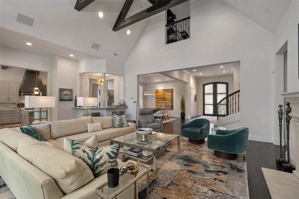 7009 Stone Meadow Drive, Dallas, TX 75230