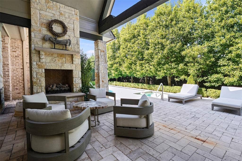 7009 Stone Meadow Drive, Dallas, TX 75230