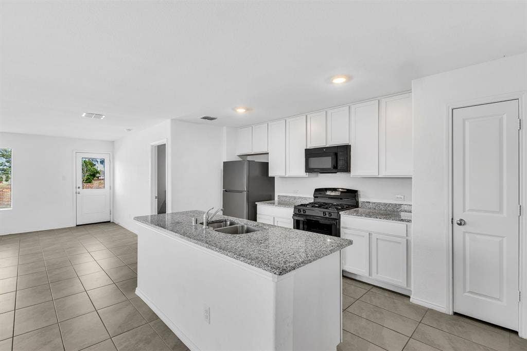 7721 Skier Drive, McKinney, TX 75071 7721 Skier Drive, McKinney, TX 75071