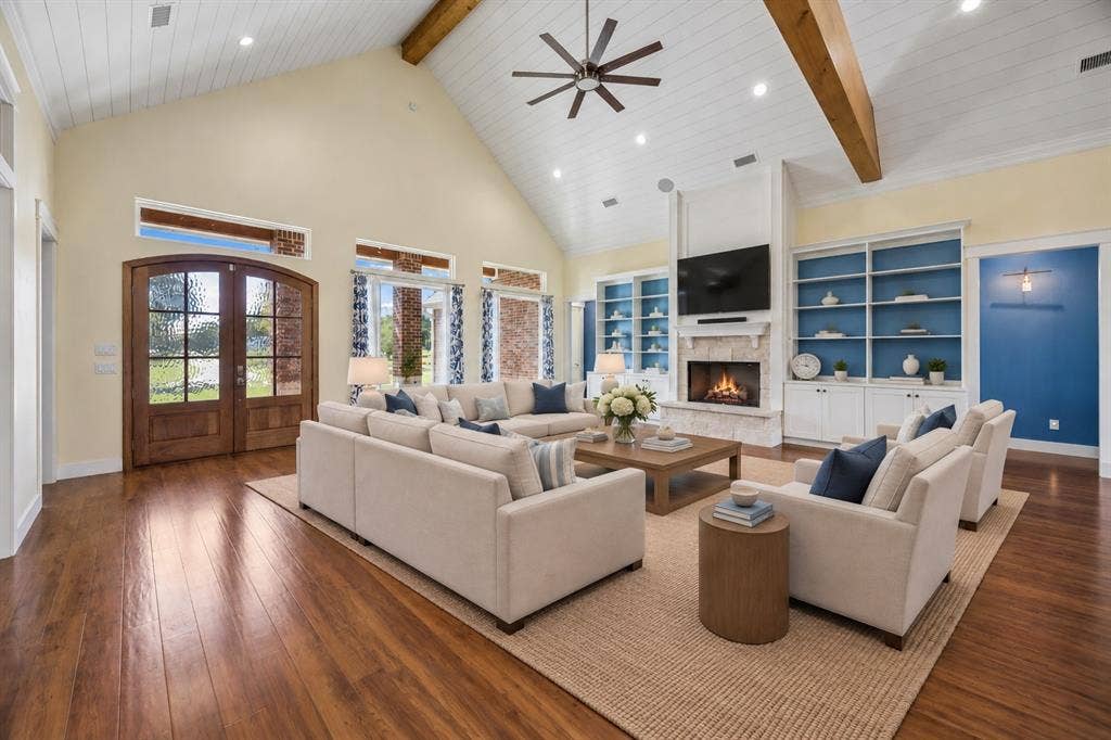 18076 Country Club Drive, Kemp, TX 75143 Living Room—Virtually Staged