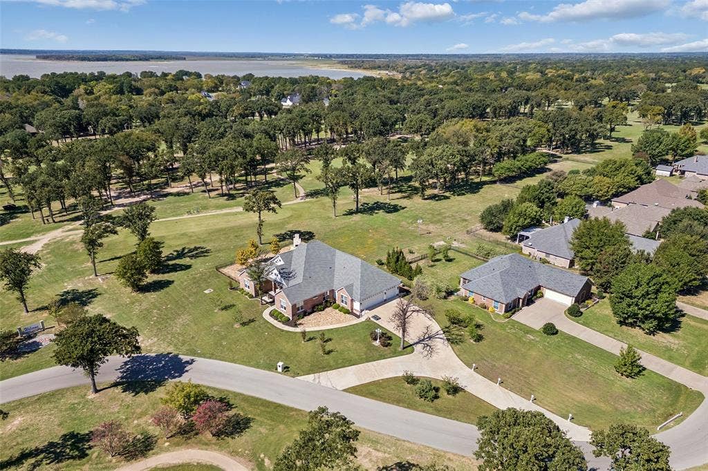 18076 Country Club Drive, Kemp, TX 75143 18076 Country Club Drive, Kemp, TX 75143