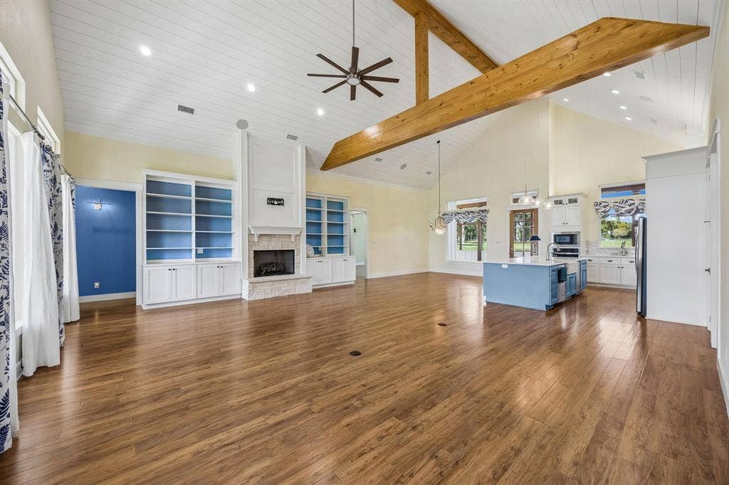 18076 Country Club Drive, Kemp, TX 75143 Open Living Floor Plan