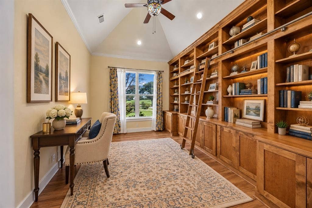 18076 Country Club Drive, Kemp, TX 75143 Office—Virtually Staged
