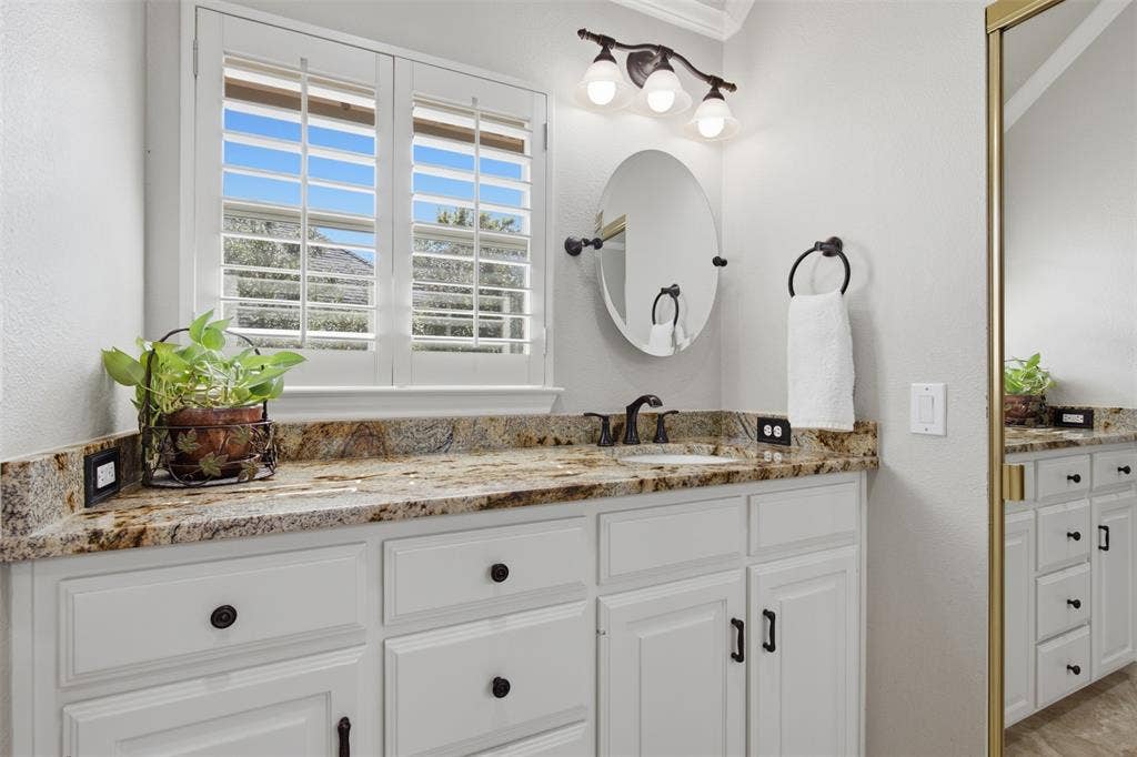 5901 Moss Glen Court, McKinney, TX 75072 5901 Moss Glen Court, McKinney, TX 75072