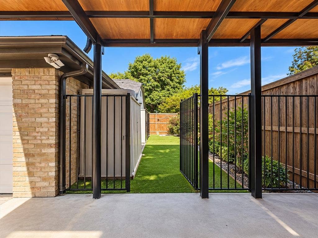 7738 Lemmonwood Drive, Dallas, TX 75231 7738 Lemmonwood Drive, Dallas, TX 75231