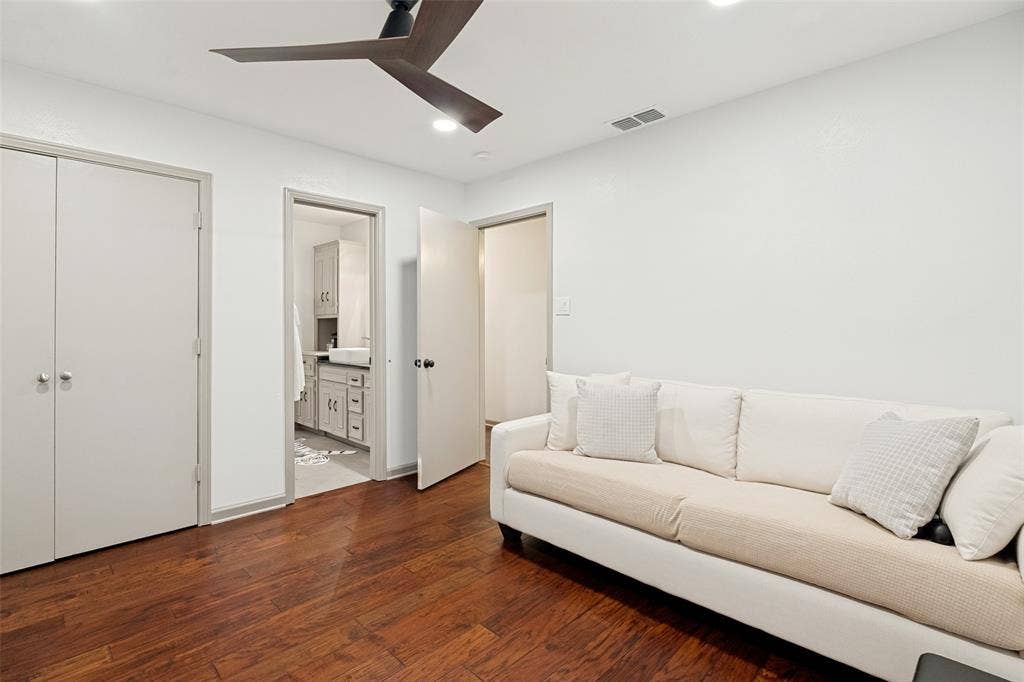 7738 Lemmonwood Drive, Dallas, TX 75231 7738 Lemmonwood Drive, Dallas, TX 75231