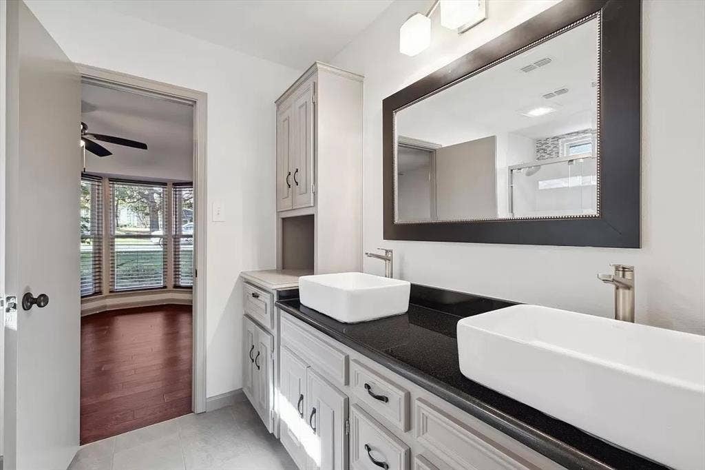 7738 Lemmonwood Drive, Dallas, TX 75231 7738 Lemmonwood Drive, Dallas, TX 75231