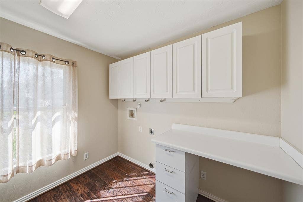 9216 Sorrento Street, Dallas, TX 75228 9216 Sorrento Street, Dallas, TX 75228