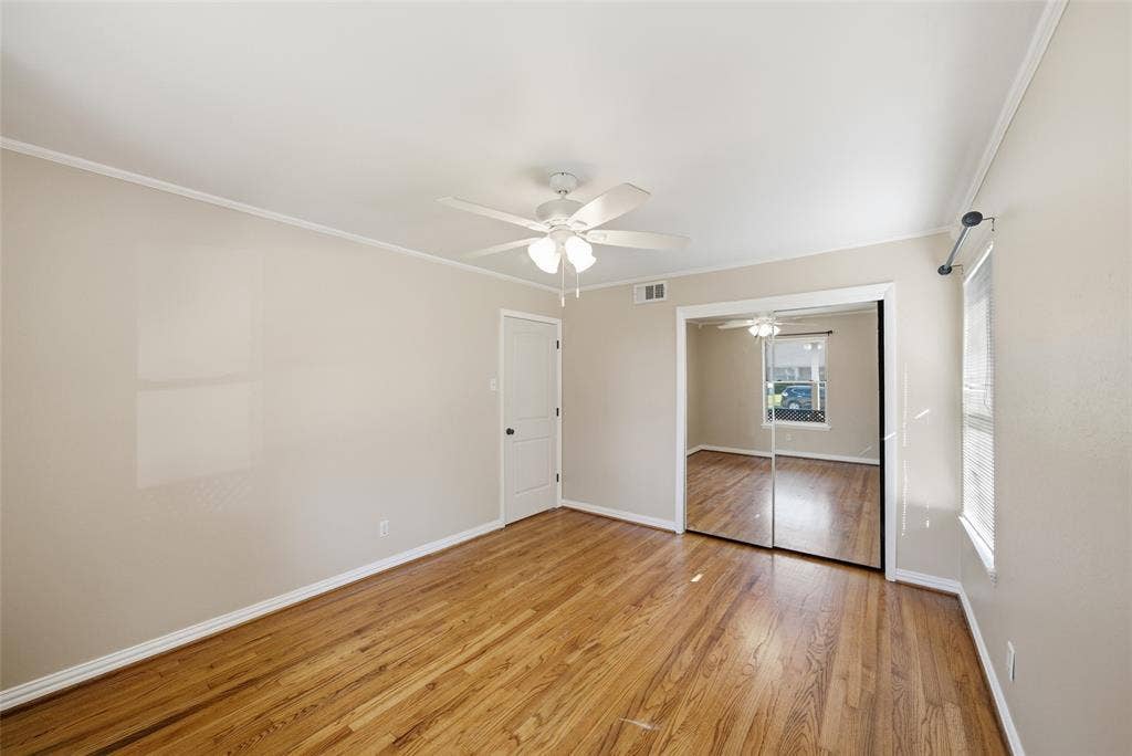 9216 Sorrento Street, Dallas, TX 75228 9216 Sorrento Street, Dallas, TX 75228