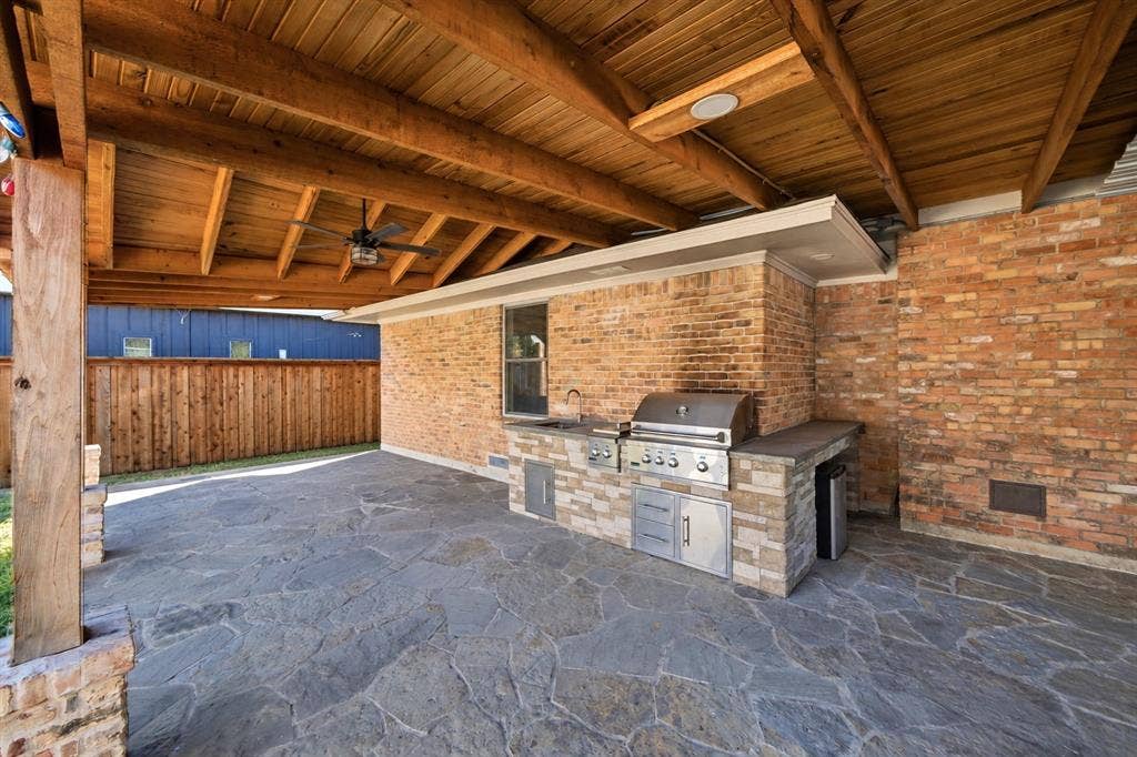 9216 Sorrento Street, Dallas, TX 75228 9216 Sorrento Street, Dallas, TX 75228