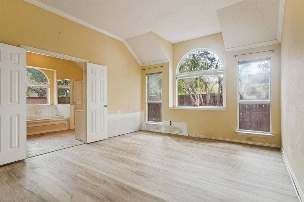 300 Black Rock Court, Irving, TX 75063