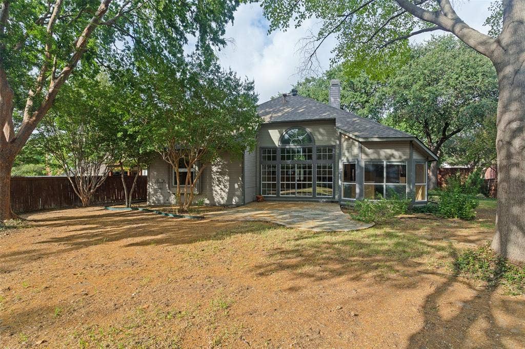 300 Black Rock Court, Irving, TX 75063