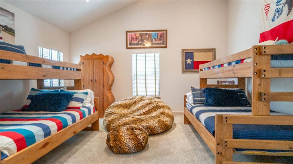 4015 Sioux Court, Granbury, TX 76048 Another view of bunk room