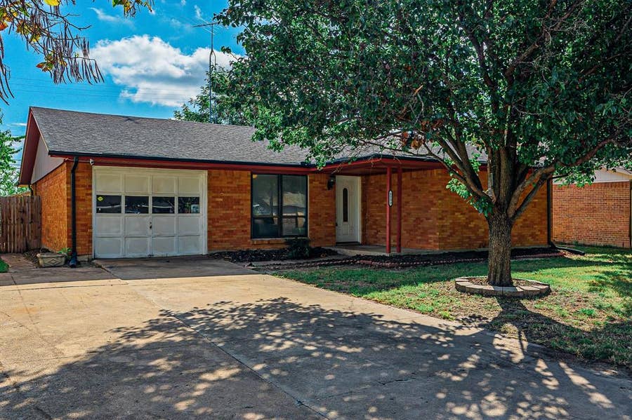 Property photo for 6503 Flamingo Road, Greenville, TX