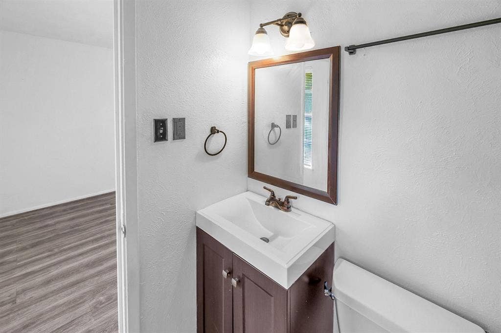 6503 Flamingo Road, Greenville, TX 75402 6503 Flamingo Road, Greenville, TX 75402